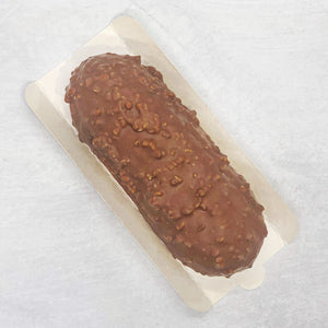 Mini Eclair #17 - Chocolate Cream & Crunchy Hazelnut