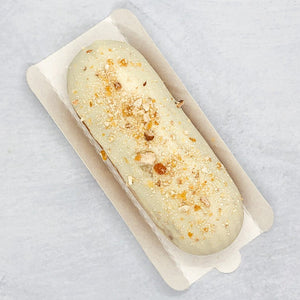 Eclair #01 - Vanilla Cream & Caramelised Cashews