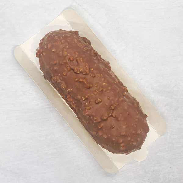Eclair #17 - Chocolate Cream & Crunchy Hazelnut
